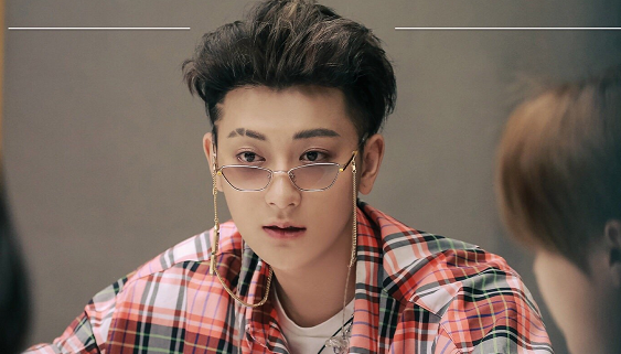 岳云鹏与德云社分成；黄子韬在创造营2020都被剪