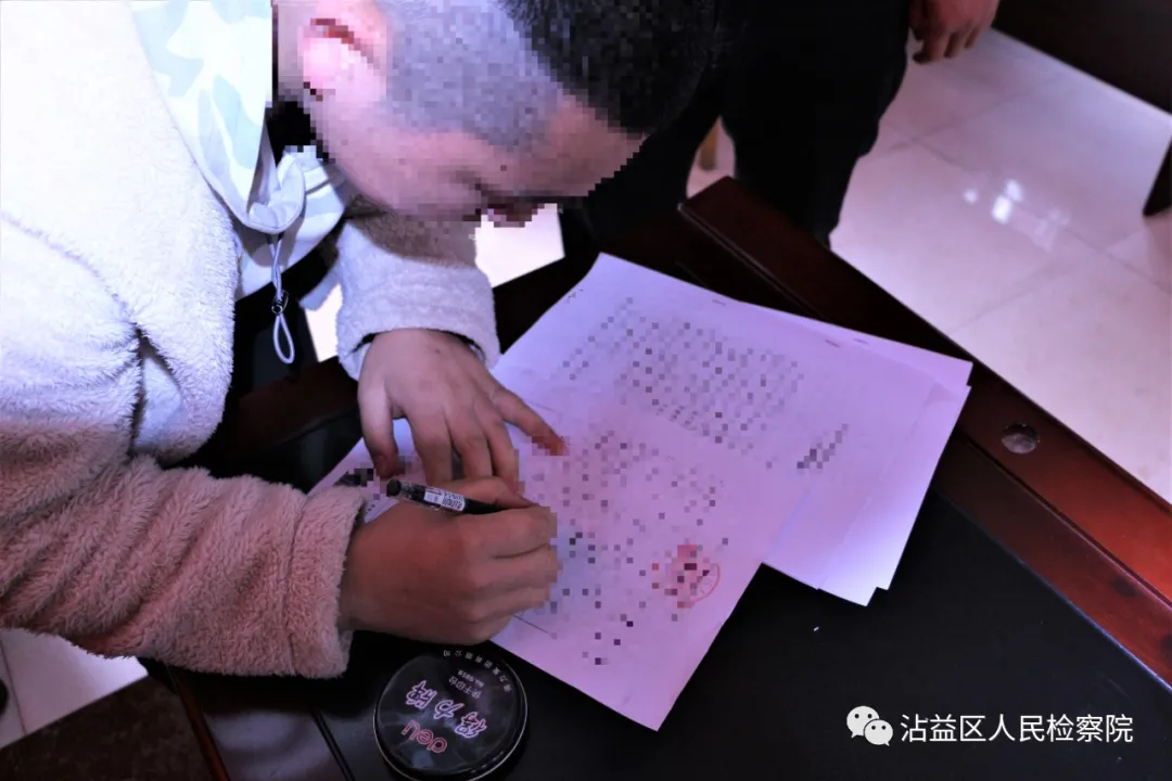 沾益检察:多方参与不起诉公开宣告 为阳光司法加分