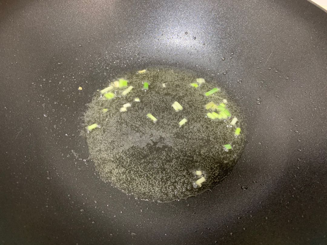 豆腐和它天生一對，用來煮湯，低脂高蛋白，女人多吃不長胖