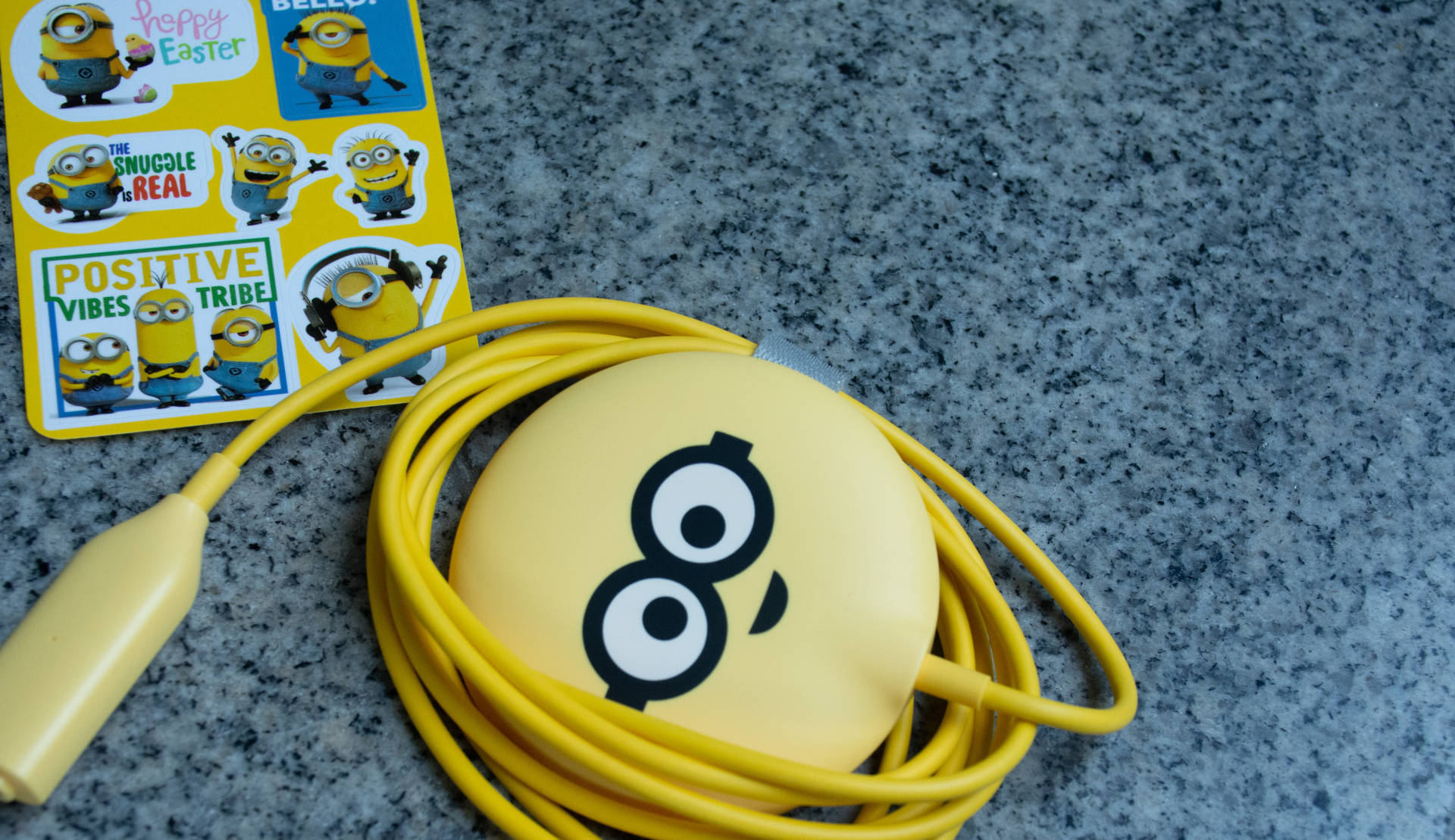 有颜又有真实力，努比亚x小黄人充电套装上手后立马种草