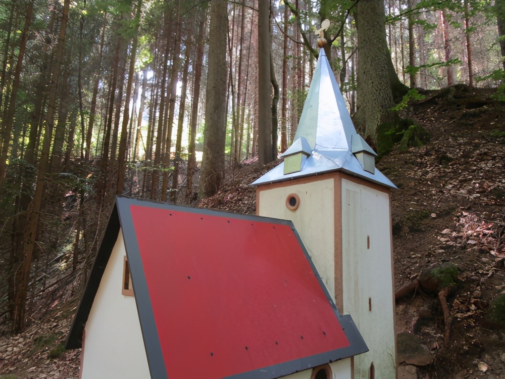 德国UNESCO世界地质公园里的童话小径：儿童探索自然天堂