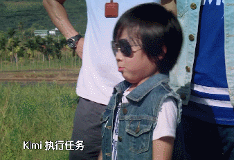 林志颖为12岁儿子庆生，Kimi身高直逼爸爸妈妈，父子同框像兄弟