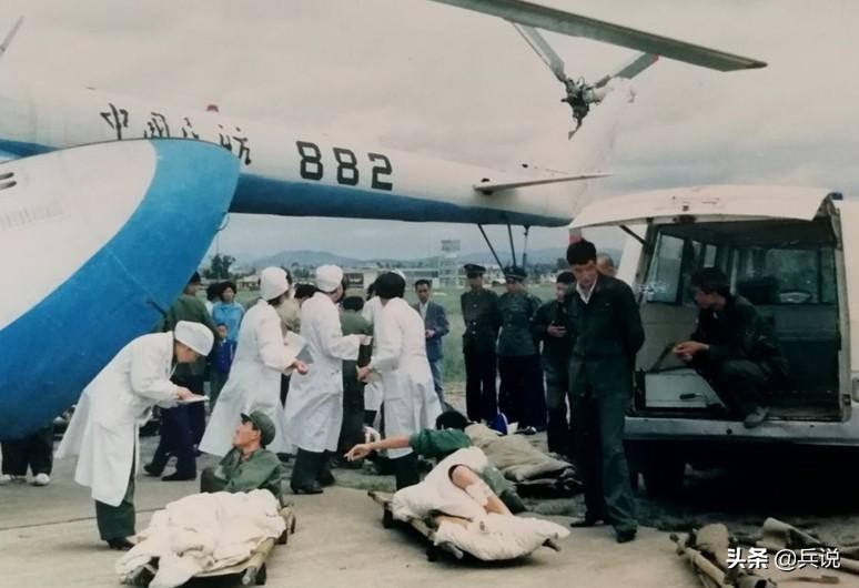 老山卫生员，含泪见证伤员回光返照：我妈来看