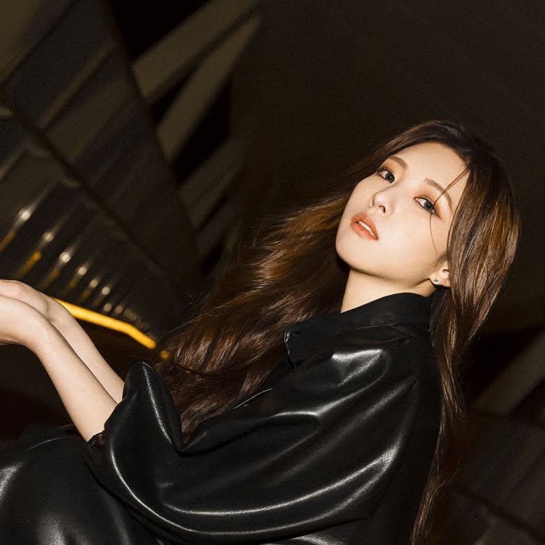 選秀第一名本應女團出道，她卻被淘汰，以至於靠打零工生活