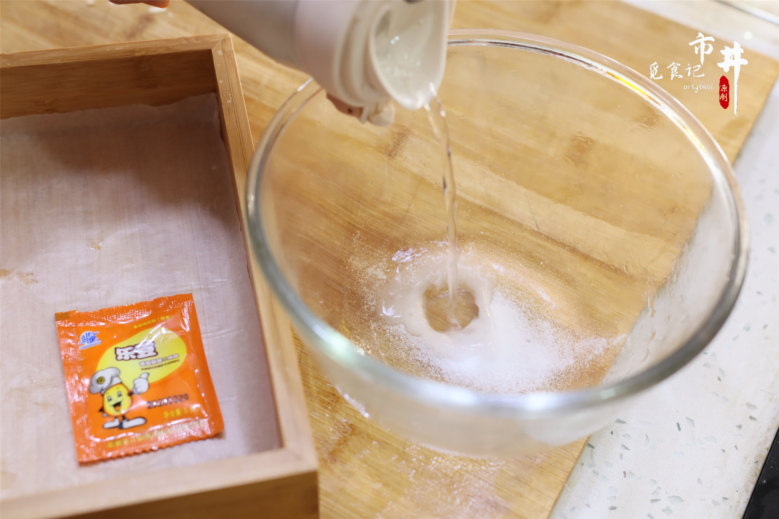 自制豆腐脑，简单几乎“0失败”，早餐热气腾腾喝一碗，舒服极了