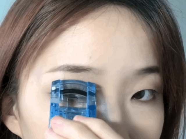 单眼皮的周冬雨和金高银，我通通都爱