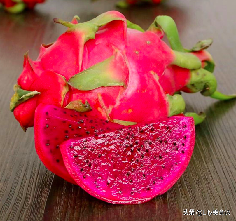 正月初一，記得給家裡擺這6樣“吉祥果”，寓意牛年大吉好運連連