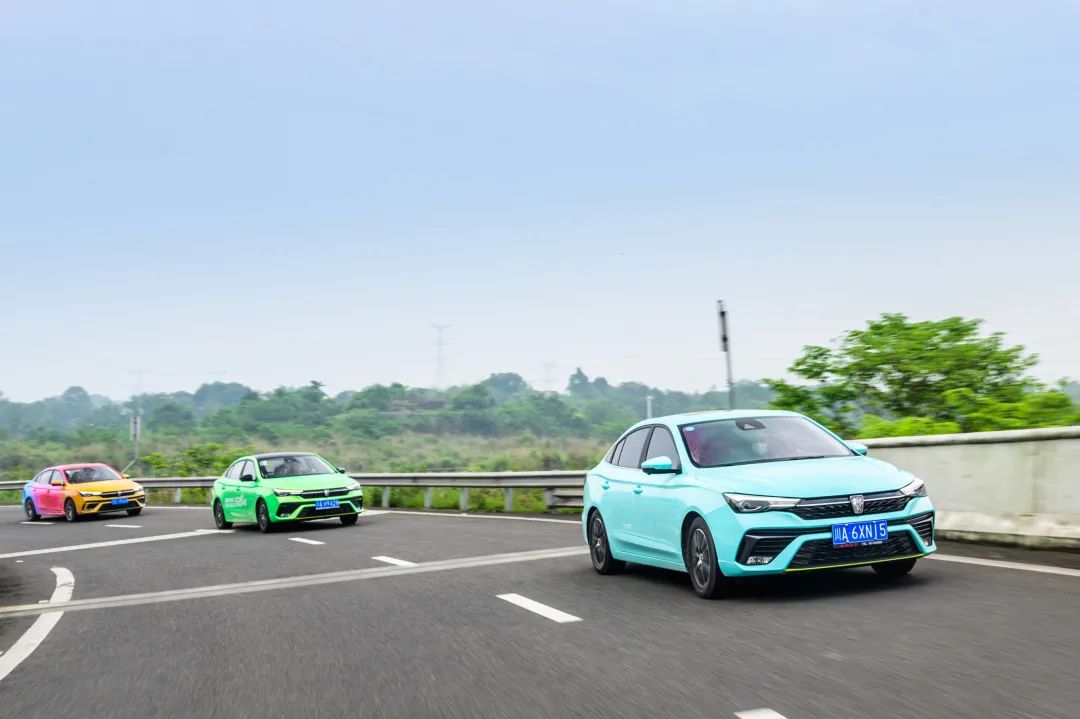 这款自主品牌轿车5万起步，却有着大空间和高配置