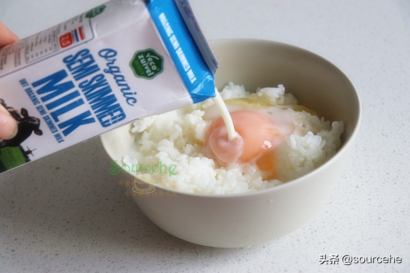 自从学会这种炒饭，再也没有吃过蛋炒饭了，粒粒分明奶香十足