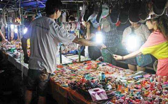 为什么要重新开放地摊经济，我们是进步还是倒