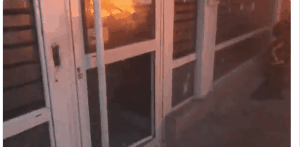 巴黎又現打砸燒！ 示威者焚燒銀行，追著警察打！ 馬克龍直播求理解