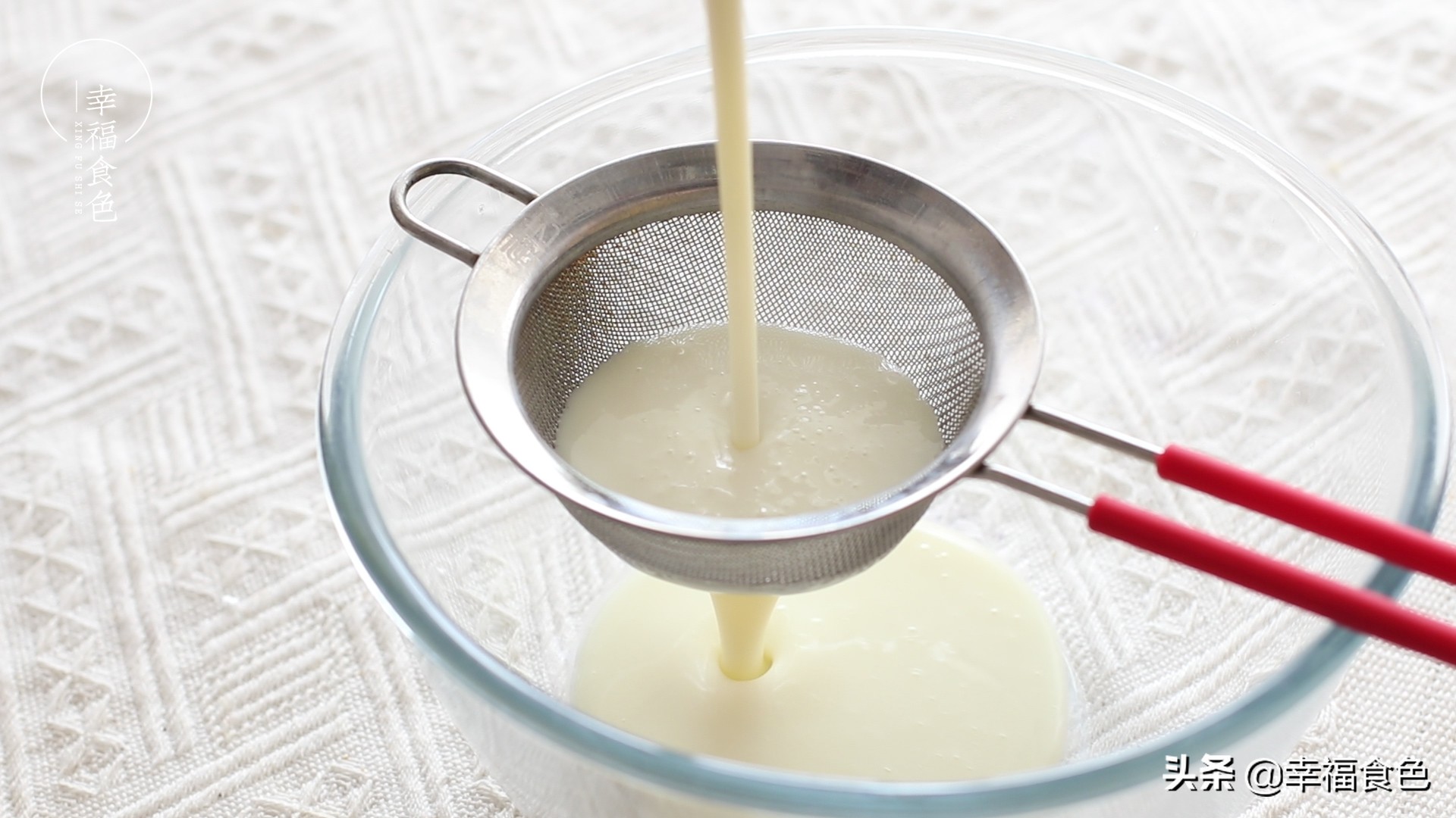 自从学会用芒果来做雪糕，家里芒果再也没放坏过，好吃又健康