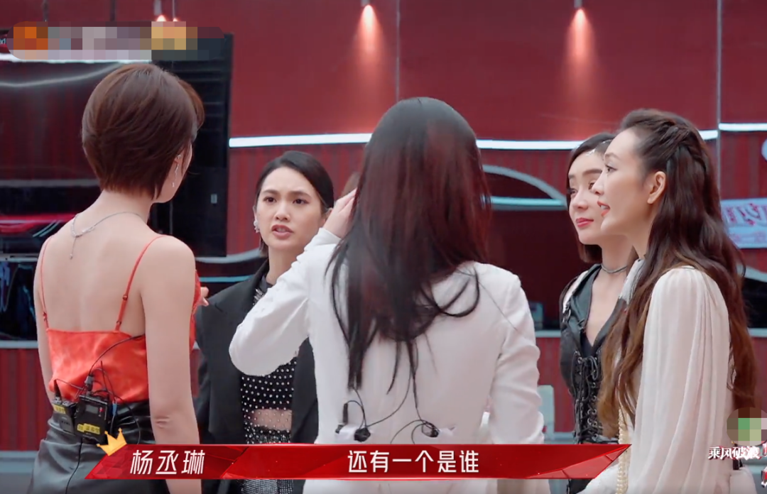 蓝盈莹的真实身高让张柏芝惊讶，其实不少女星