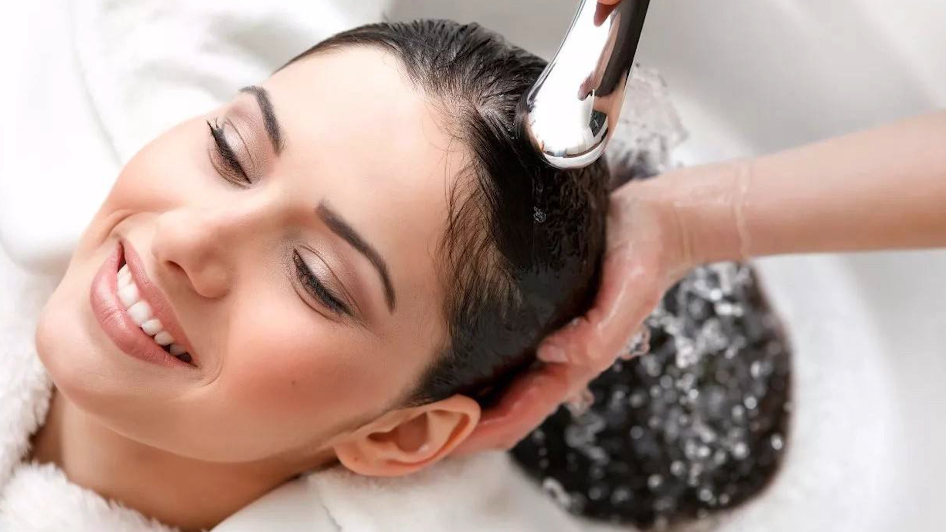 经常用淘米水来洗头也是养护头发的一种好方法.