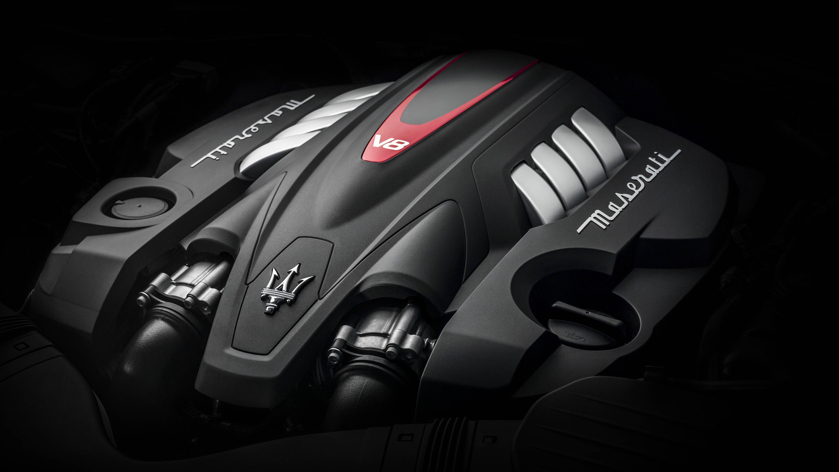 的印象总是离不开法拉利,尤其是玛莎拉蒂的车型都装着法拉利的发动机