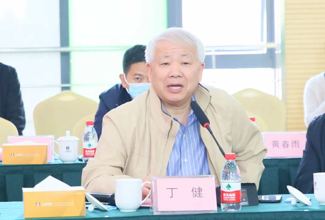 中国工程院“荆楚院士行”调研组莅临人福医药集团调研