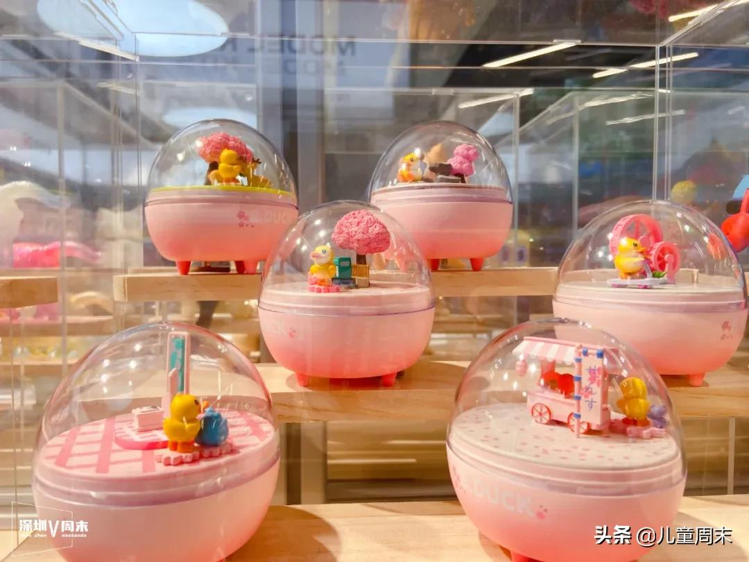 全国首家qqfamily旗舰店来深圳了,超全潮玩体验等你打卡