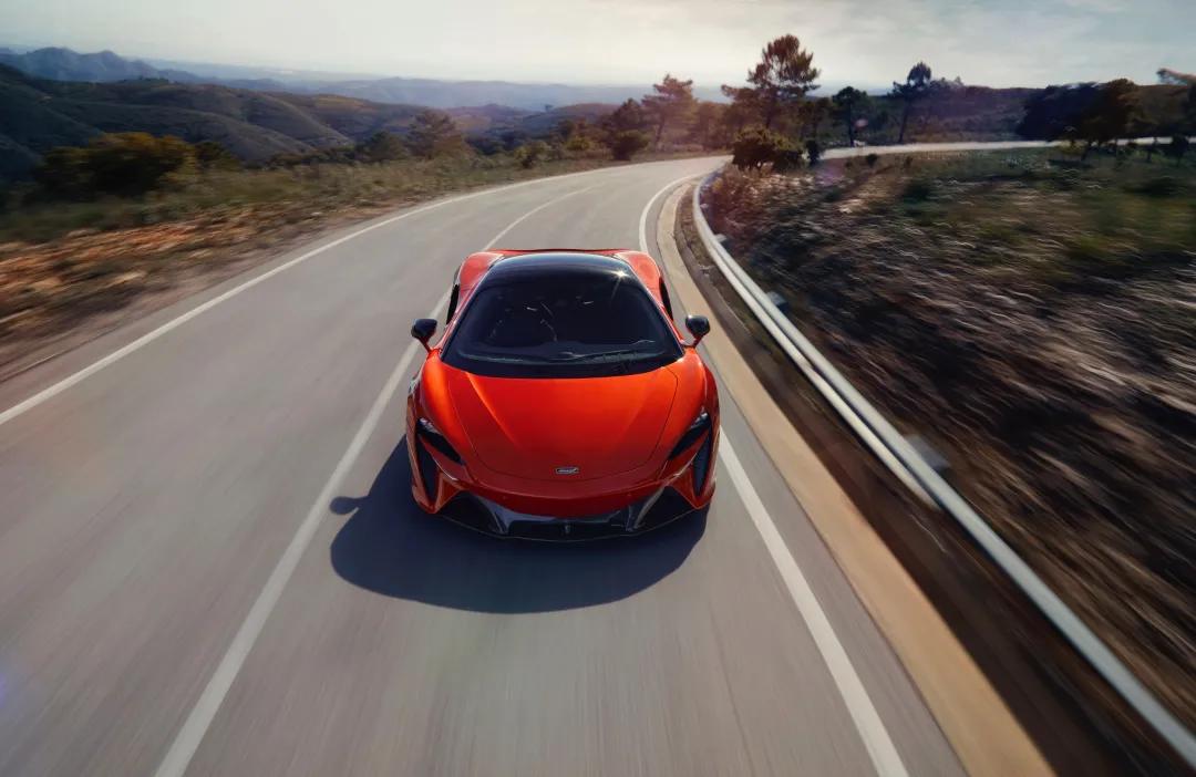 迈凯伦第二款混动跑车诞生，6缸动力丝毫不弱于V8