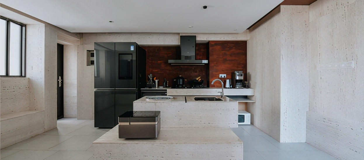 新中产爆发，COLMO背后的消费进阶启示录