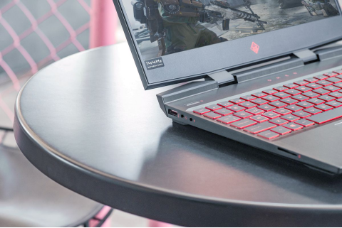 想要游戏玩的爽就需要更犀利的配置，这三款游戏本推荐给你