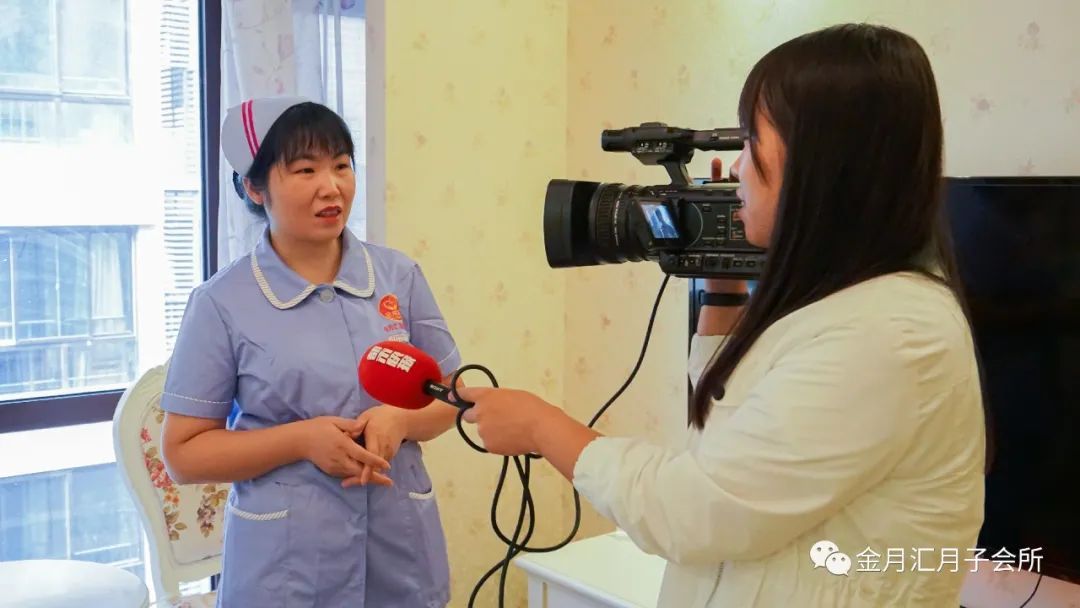 欢迎五年前金月汇单卵三胞胎宝宝回家