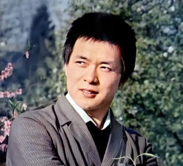“铁窗泪”迟志强“毁灭史”，他为何会落得今
