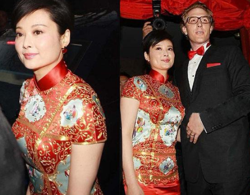 袁立三婚后变化巨大，住破旧居民楼环境狭小差，衣服家具脏乱不堪