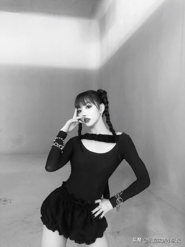 THE9成团近照曝光，这个女团太会拍，门面之争花落谁家？