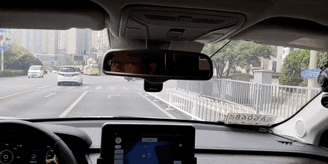 李彥宏兩會(huì)再提自動(dòng)駕駛：是時(shí)候推動(dòng)無(wú)人車商用了
