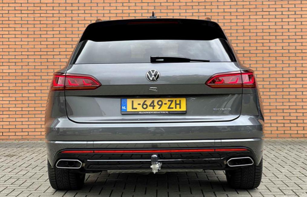 Same platform as Audi Q7 and Porsche Cayenne iNEWS