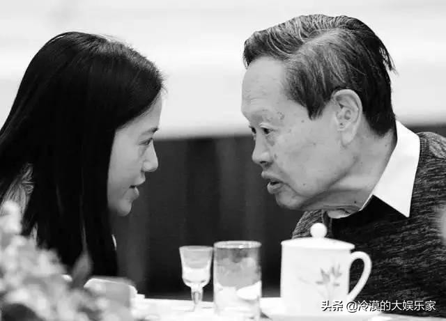 28岁翁帆爱上82岁杨振宁，结婚11年后，翁帆终于