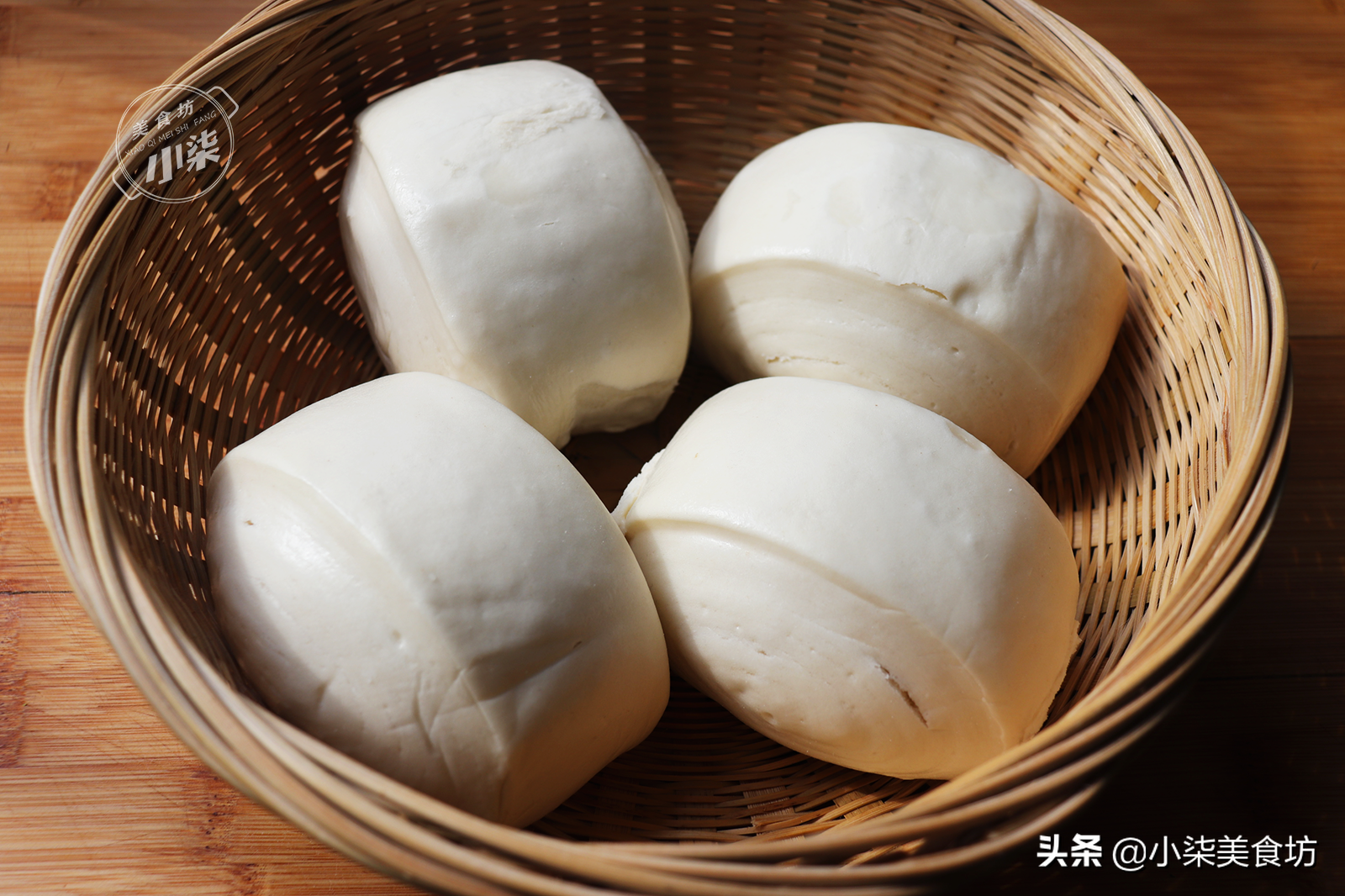 饅頭吃不完別直接放冰箱，教你2個訣竅，放一個月都新鮮不干硬