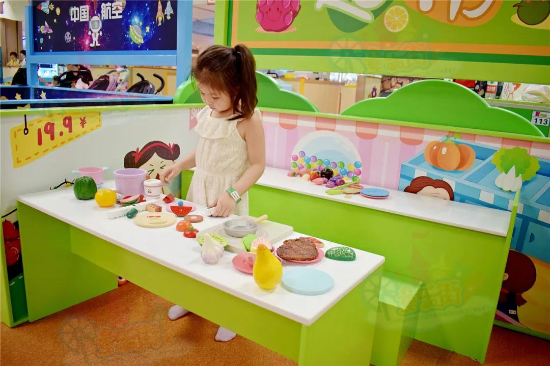 幼儿园中娃娃家角色扮演对幼儿成长的作用