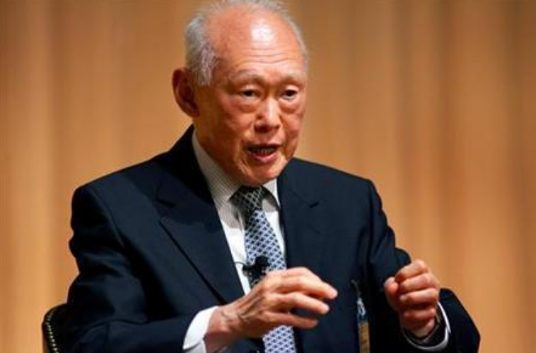 李光耀曾预言：日本变平庸，欧洲沦为配角，印度困难重重