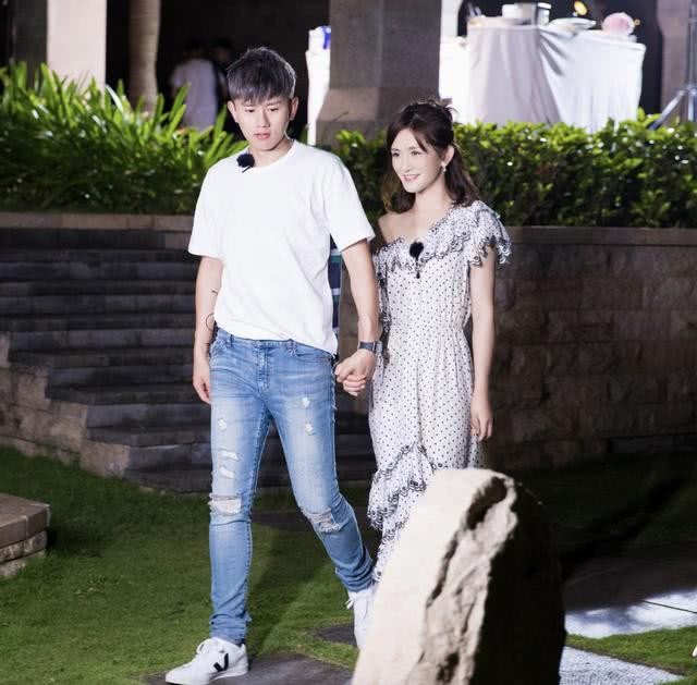 張傑真的給足了謝娜安全感：任何時候都不讓謝娜感到失落