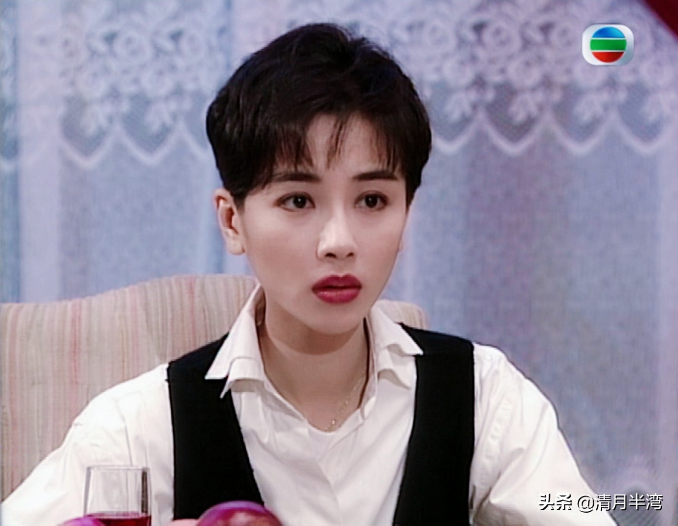 神仙打架的90年代，10位港剧短发美人，谁击中了你的审美？