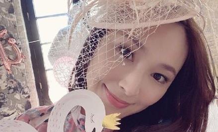 女明星为嫁豪门，不惜沦为生育机器，6年生4胎