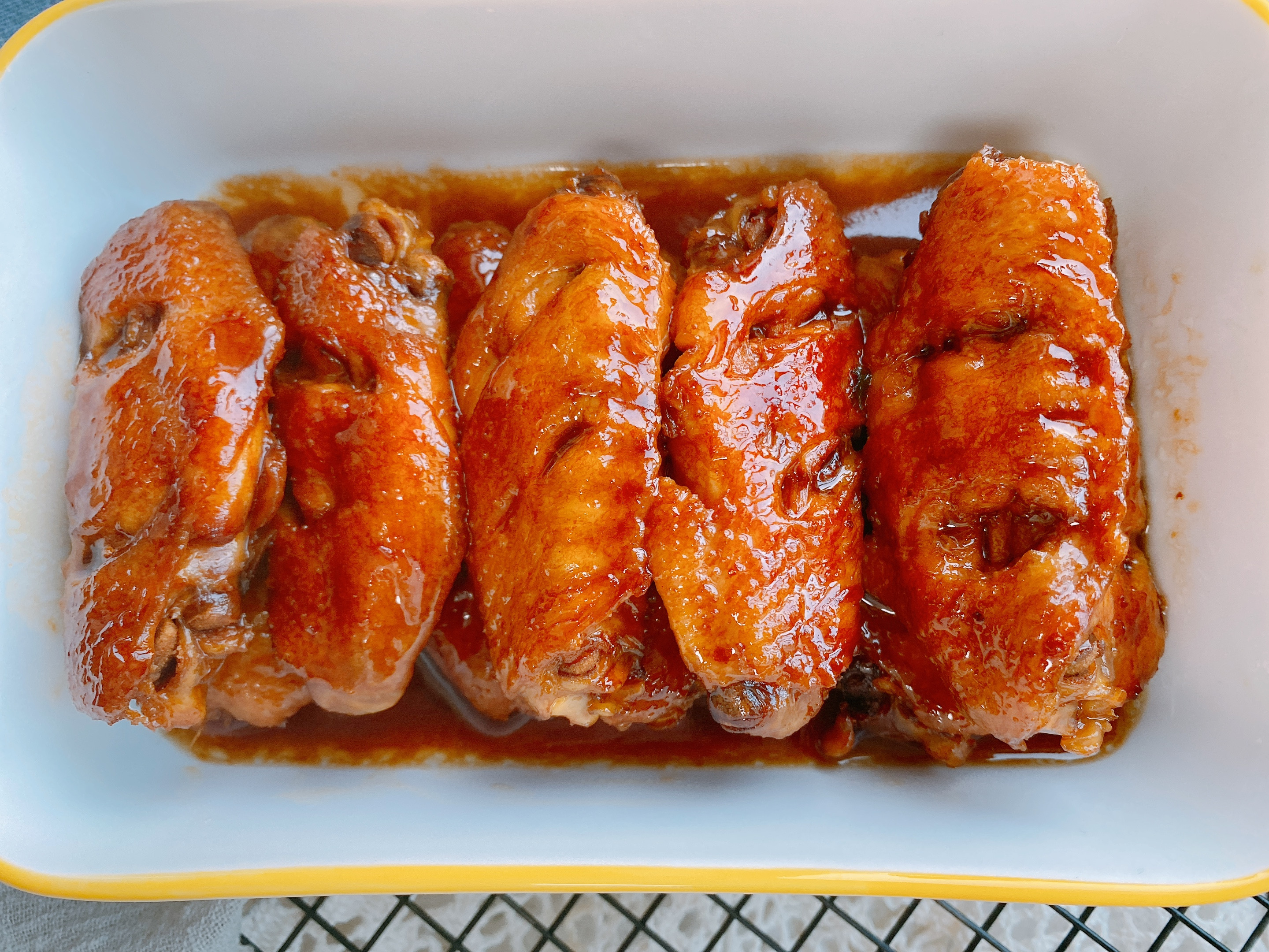 紅燒雞翅軟爛脫骨的秘訣在這裡，掌握關鍵2點，新手也能一次成功