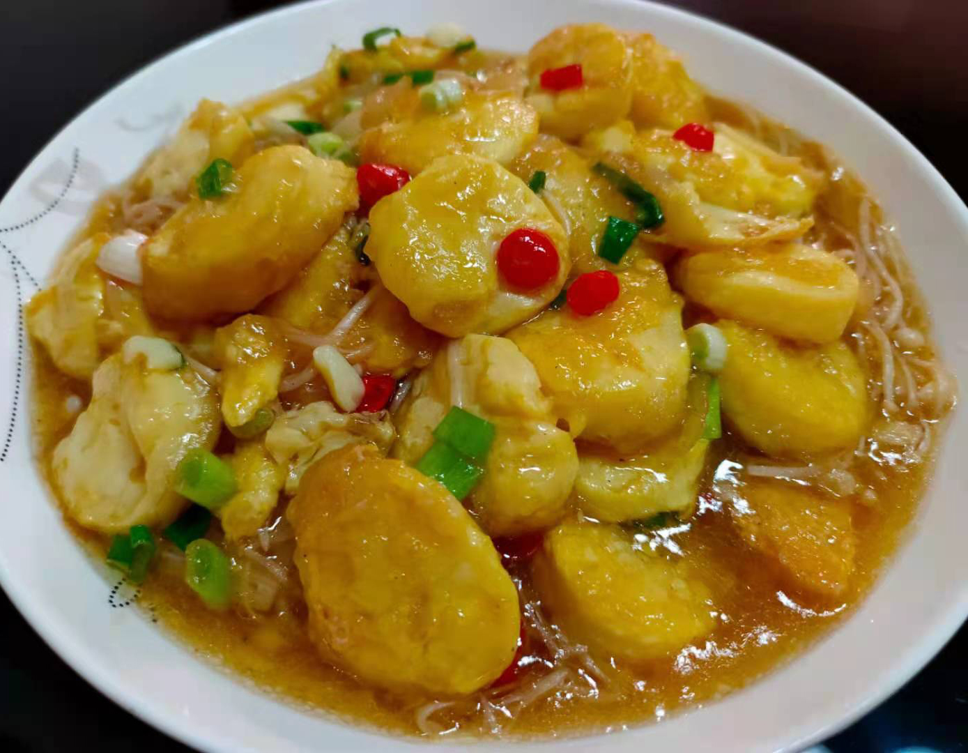 Stewed Japanese tofu with enoki mushrooms, you can have another plate