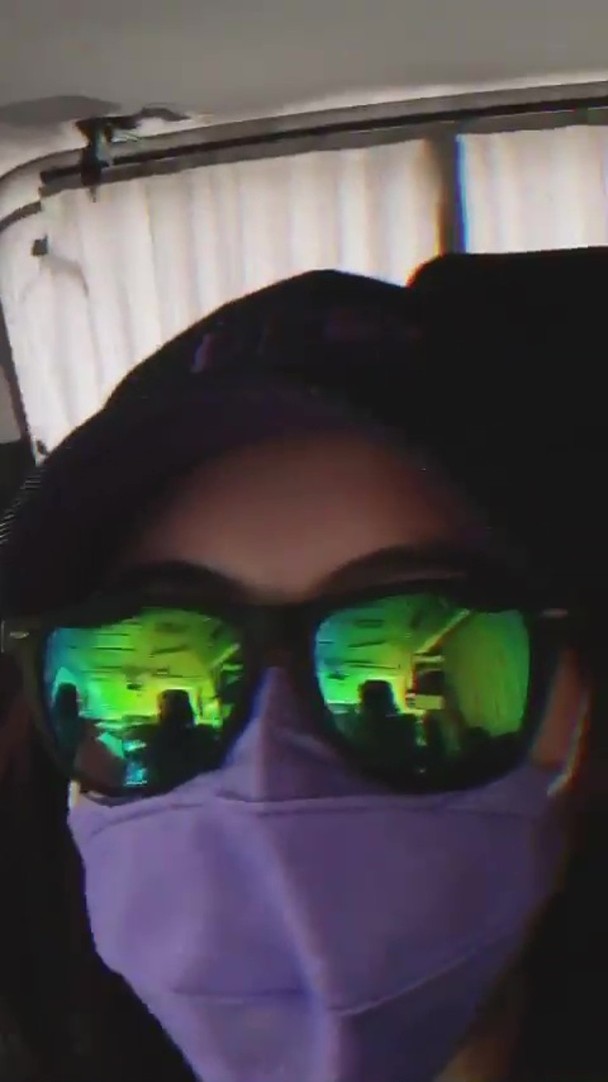 张柏芝抱小儿子超市购物，否认怀第四胎，自曝正式封肚不再生育