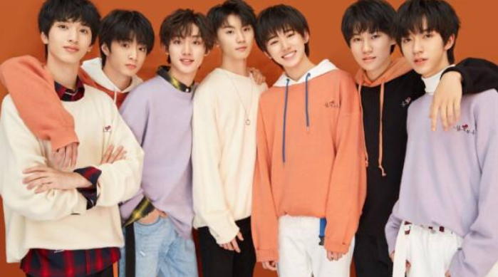 继边程之后宋亚轩又翻车，“明年让你过母亲节”虎狼之词引人争议