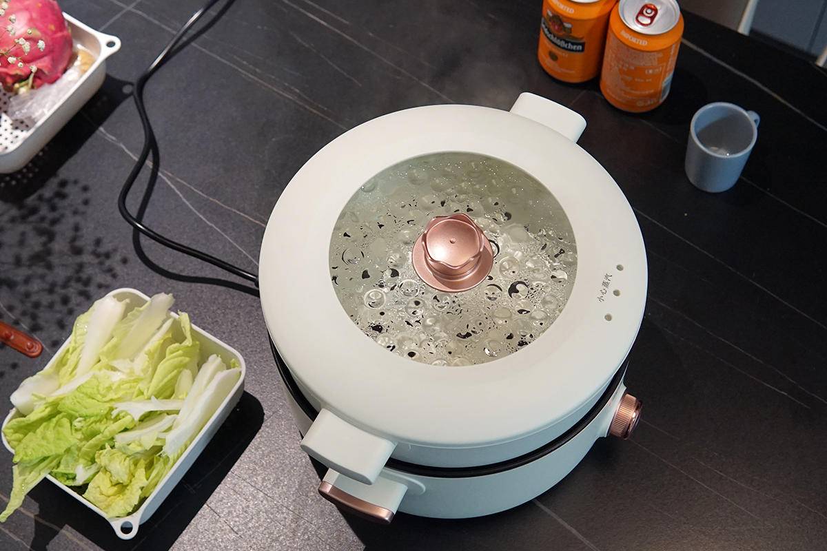 冬日里暖心暖胃的小火锅，来自七彩叮当电煮锅