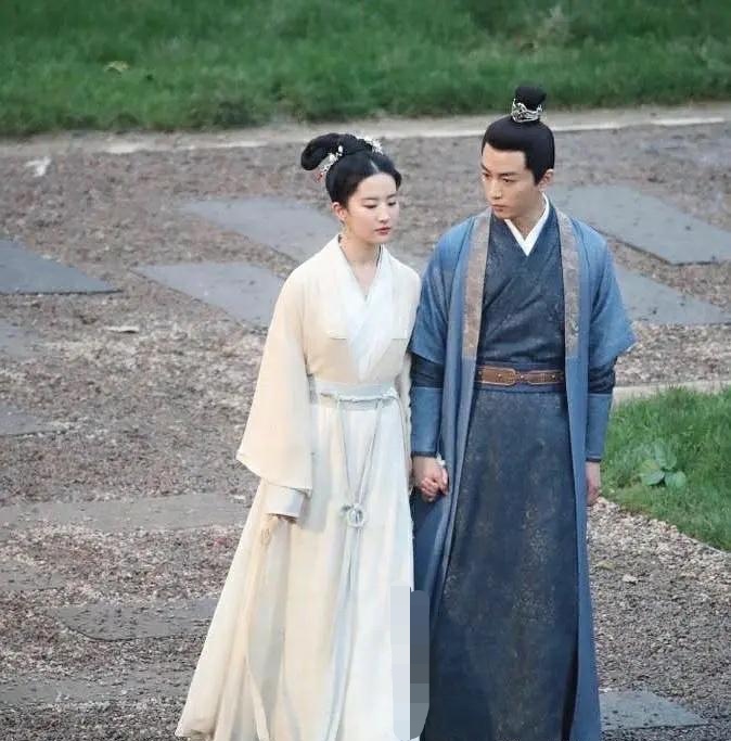 Exposure of part of Liu Yifei newest ancient costume, the road appears modelling celestial being to enrage tenderness, can is compared once Wang Yuyan