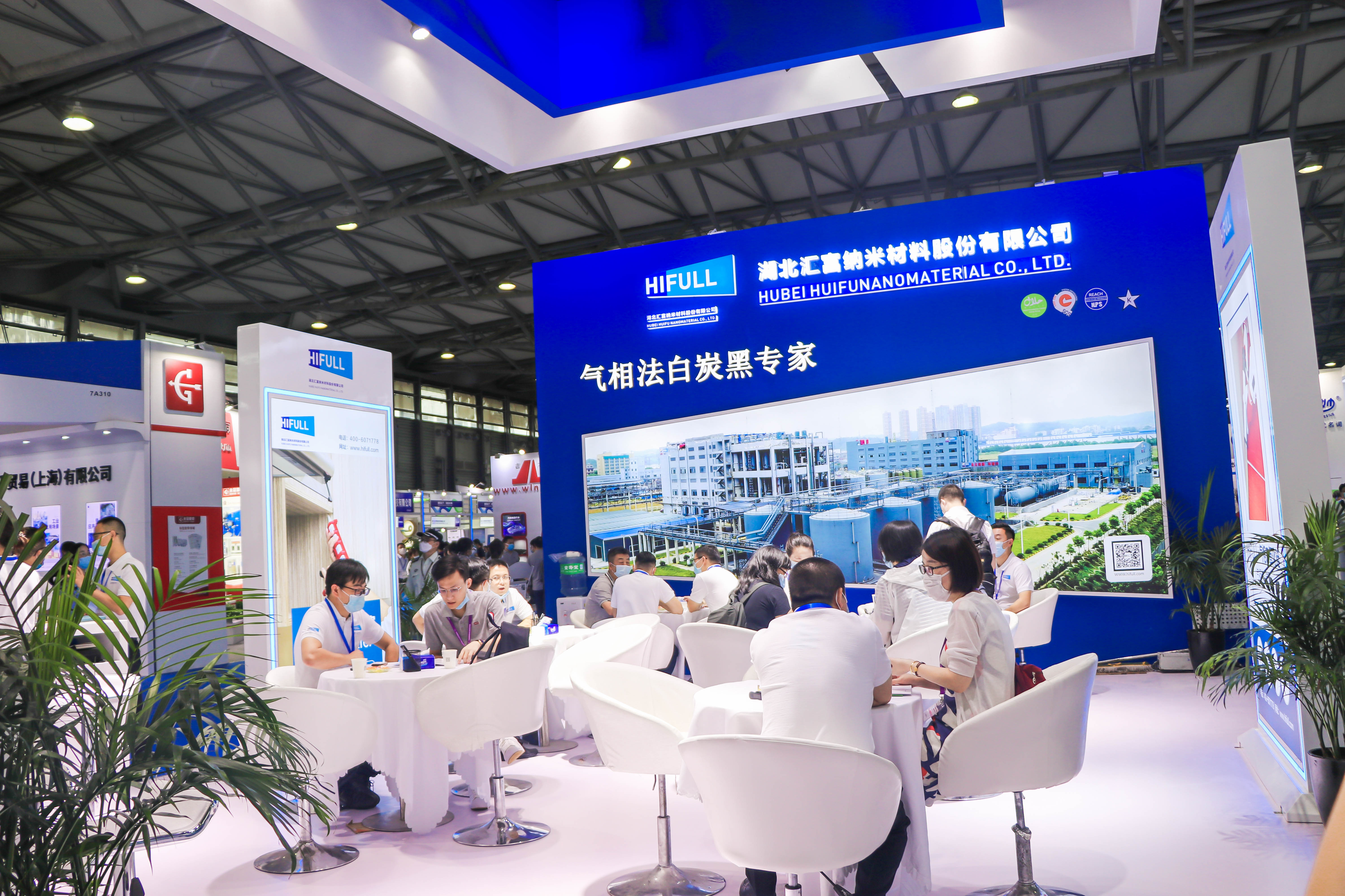 凭什么都是参展,汇富纳米股份就可以做到人满为患?