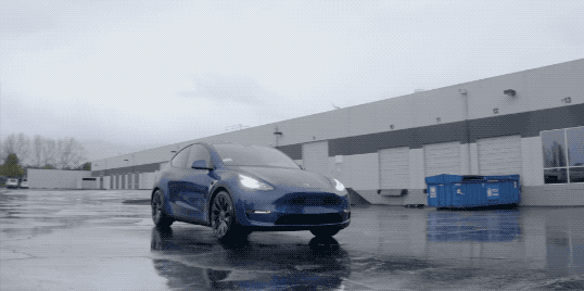 特斯拉再次疯狂“割韭菜”！降价16万元，距离“