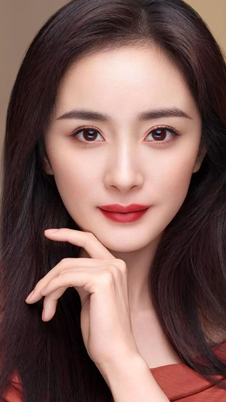 Yang Mi - iNEWS