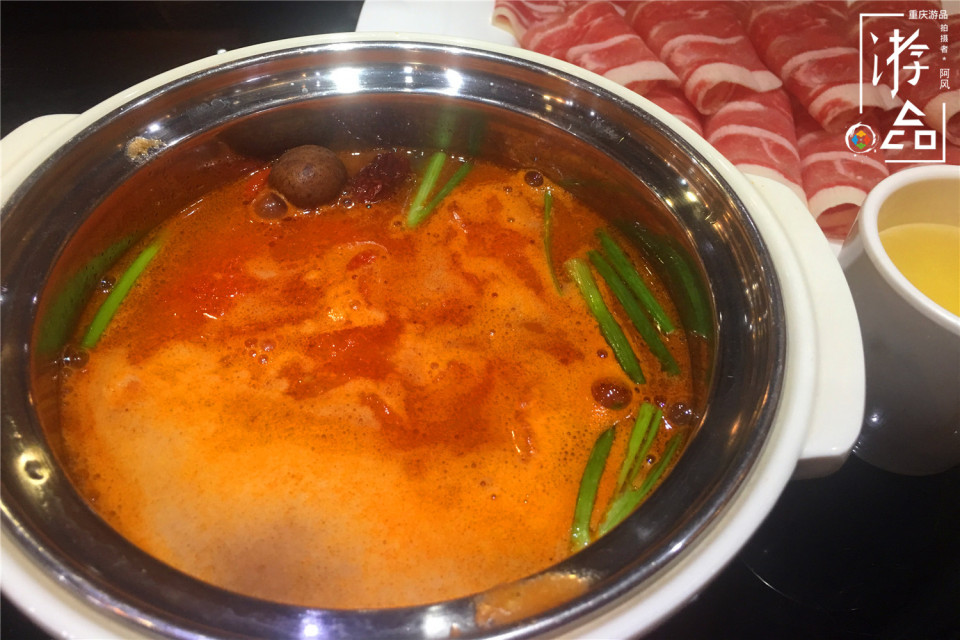 真实打探重庆不辣的火锅：3荤5素还有小吃，128元不算贵