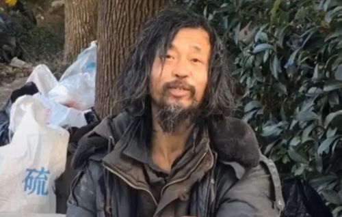 抖音里的大师“沈先生”和他精神的殿堂