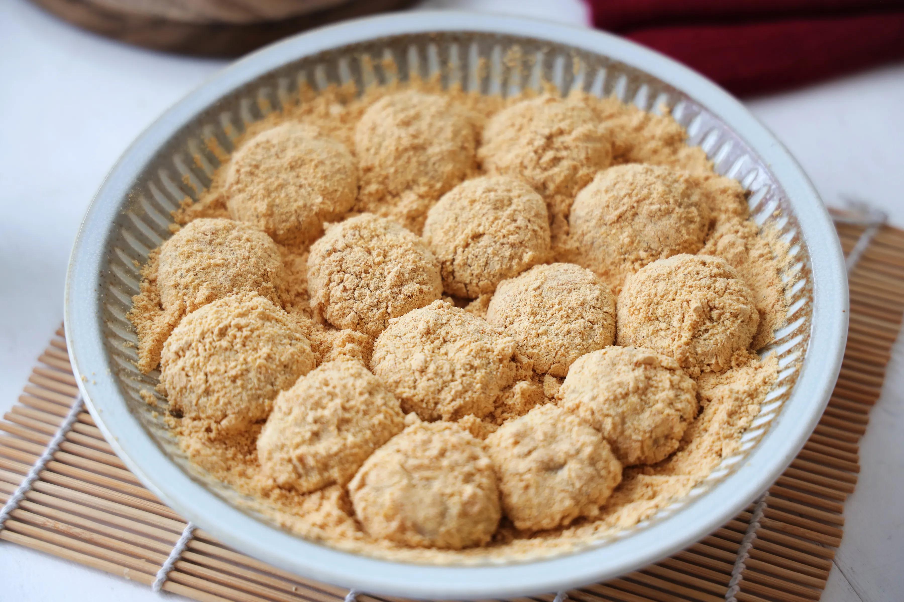 湯圓別直接煮著吃了，多加一步，好吃不甜膩，堪比街邊小吃，香！