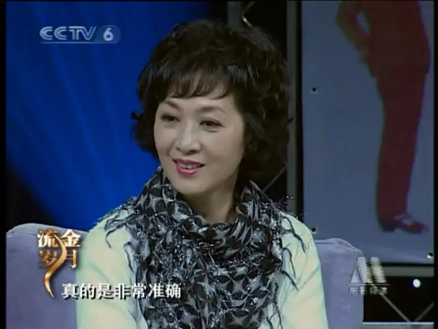她不是传统美女，却因出众气质和洋气外表，成为80年代最美女演员